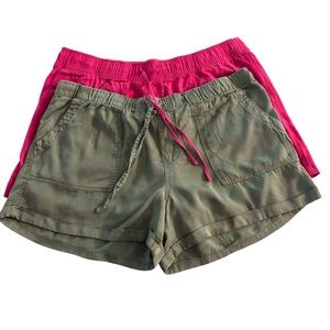 GAP Women's Pink and Olive Cargo Shorts size XL bundle